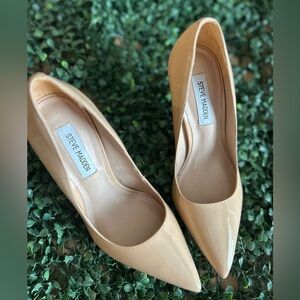 Steve Madden Nude Pumps. Sz 8.5. Worn once.
